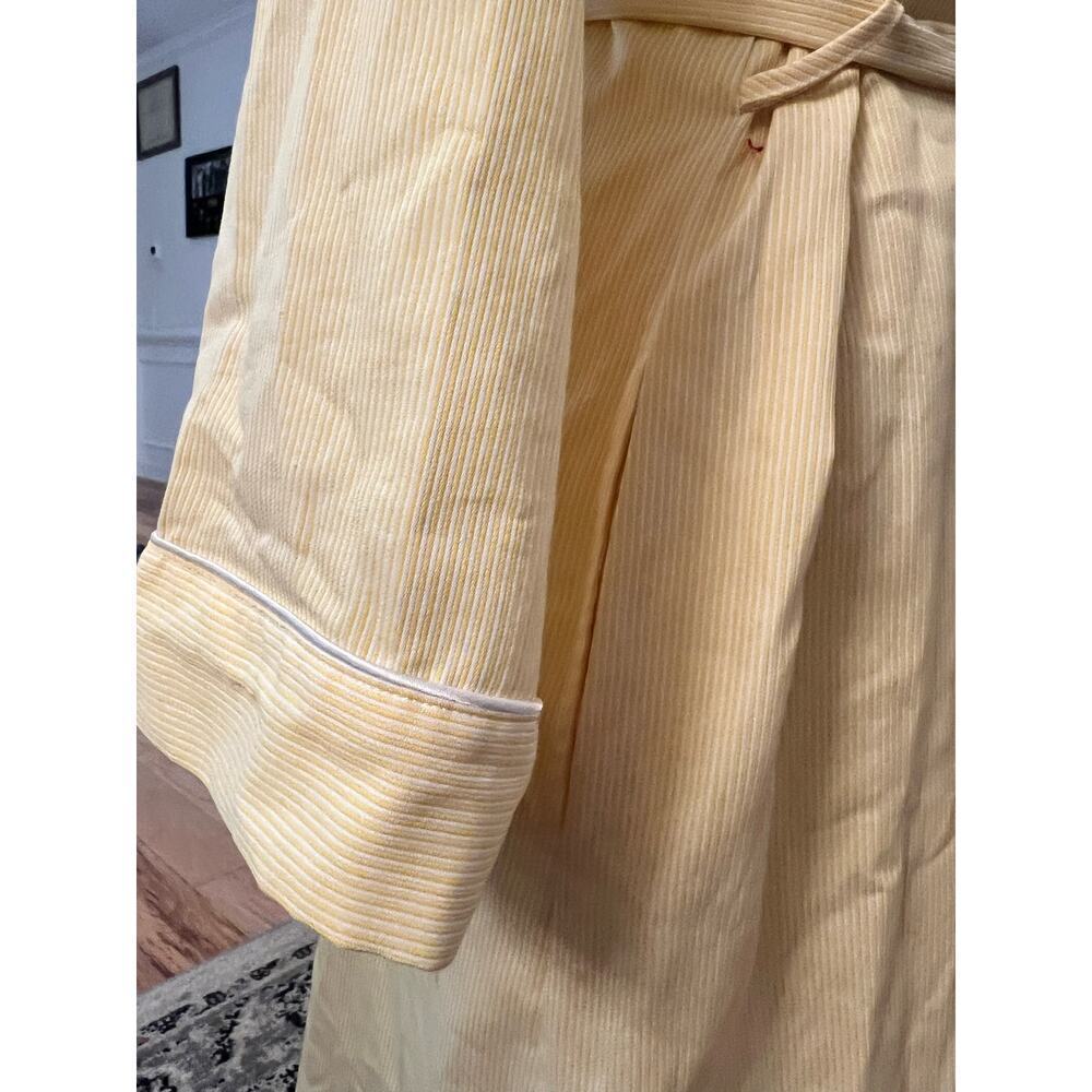 CABERNET womens long bathrobe embroiered breast pocket and belt size medium - Picture 4 of 9